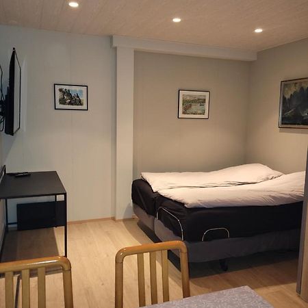 Cozy Studio Apartment In Central Akureyri. 外观 照片